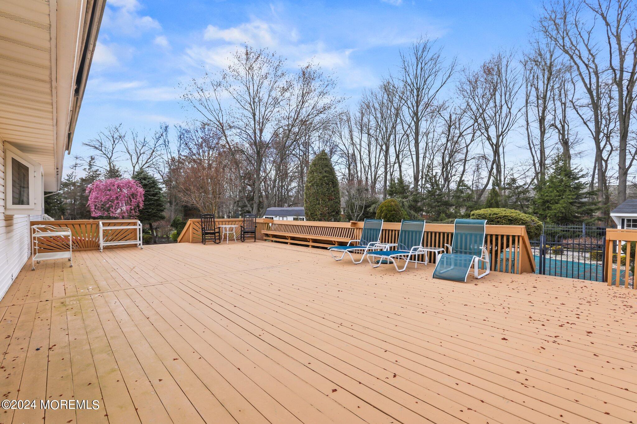 300 Middle Road Holmdel, NJ 07733 - Photo 42 of 49 Deck