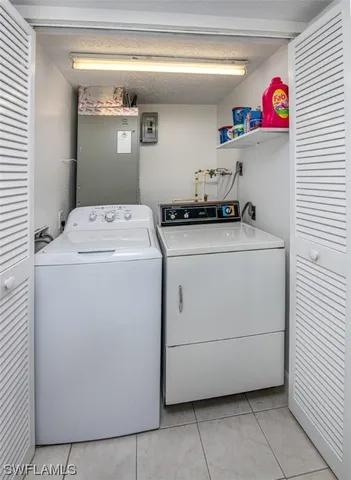 $190,500 | 834 Southeast 46th Street, Unit 1A, Cape Coral, FL 33904