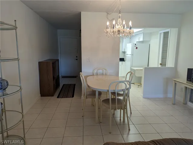 $190,500 | 834 Southeast 46th Street, Unit 1A, Cape Coral, FL 33904