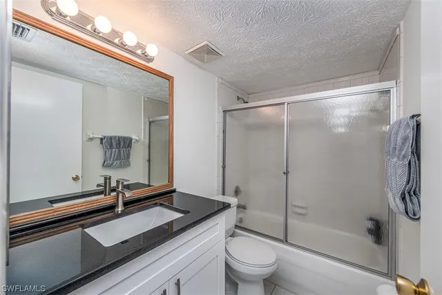 $190,500 | 834 Southeast 46th Street, Unit 1A, Cape Coral, FL 33904