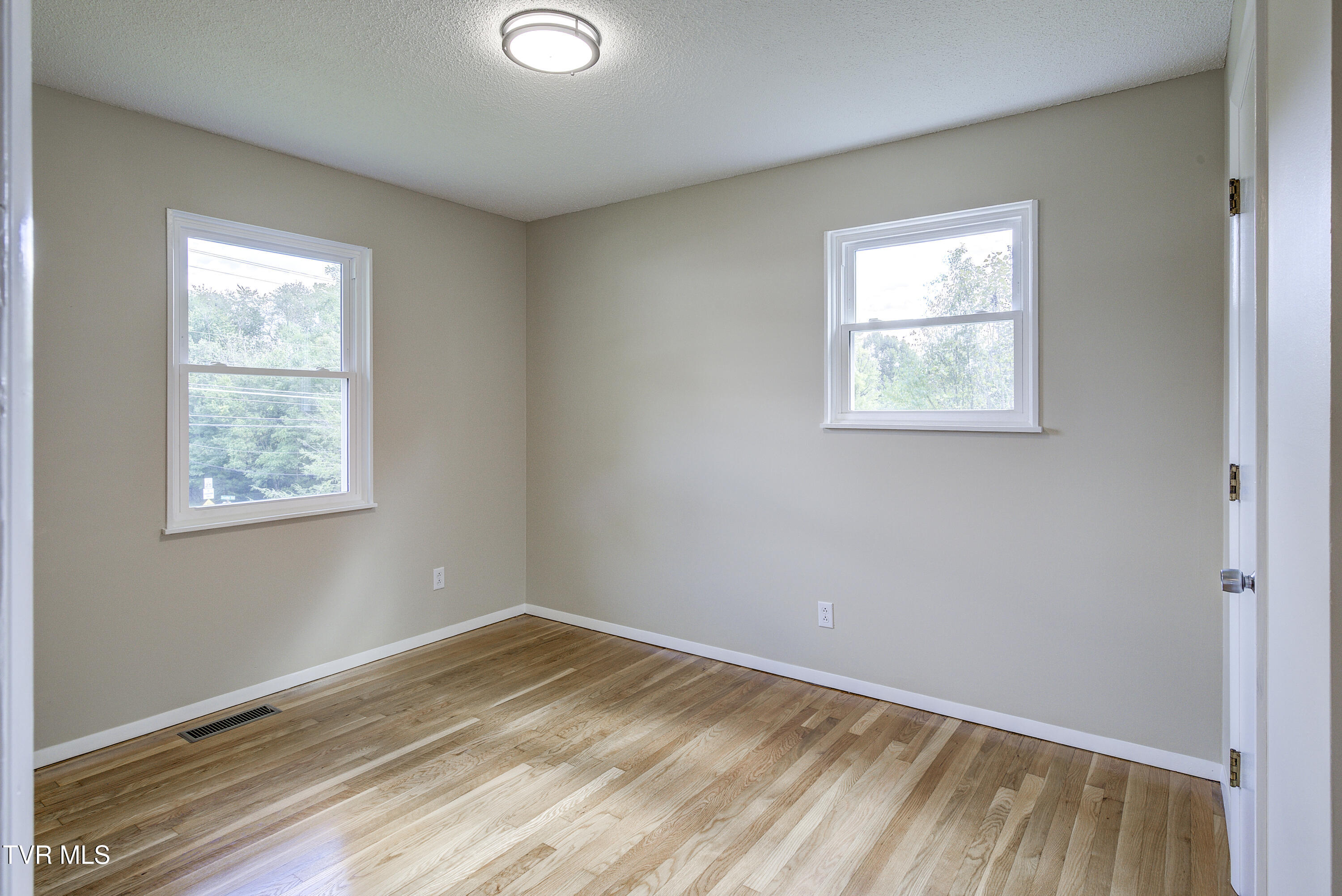 533 Oak Grove Road Gray, TN 37615 - Photo 14 of 55 OakGroveRd-15