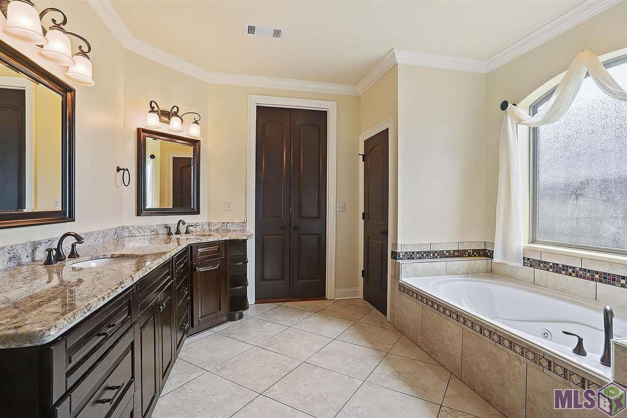 18332 Hoo Shoo Too Road Baton Rouge, LA 70817 - Photo 14 of 31