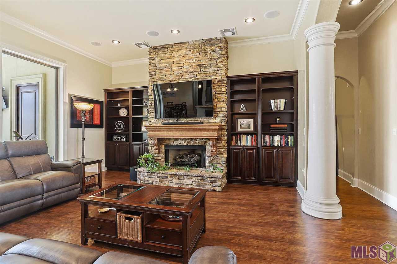 18332 Hoo Shoo Too Road Baton Rouge, LA 70817 - Photo 4 of 31