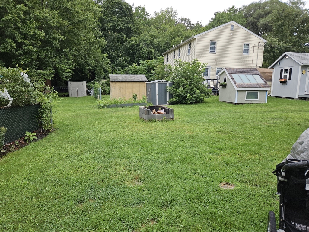 37 3rd Street, Unit A Webster, MA 01570 - Photo 16 of 18 Gallery Image 16