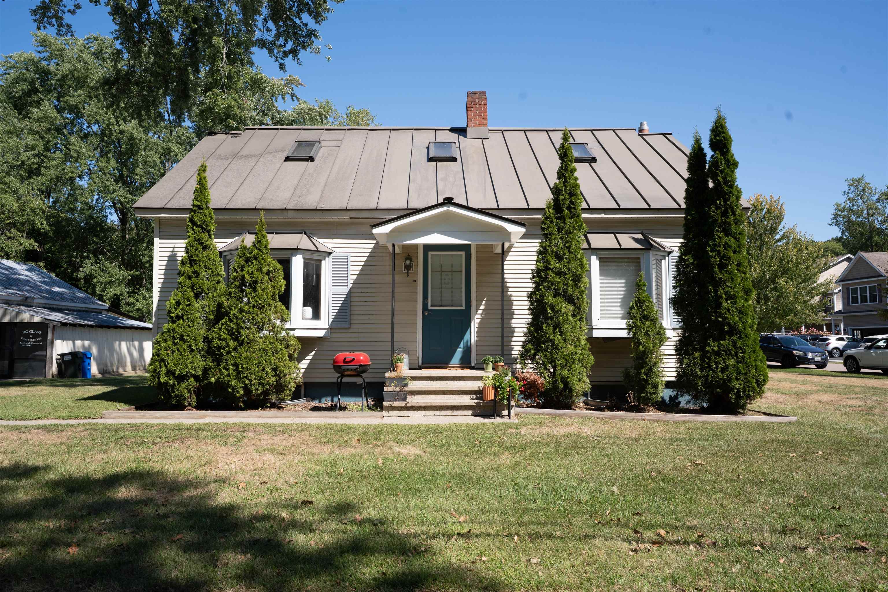 101 Macrae Road Colchester, VT 05446 - Photo 2 of 57