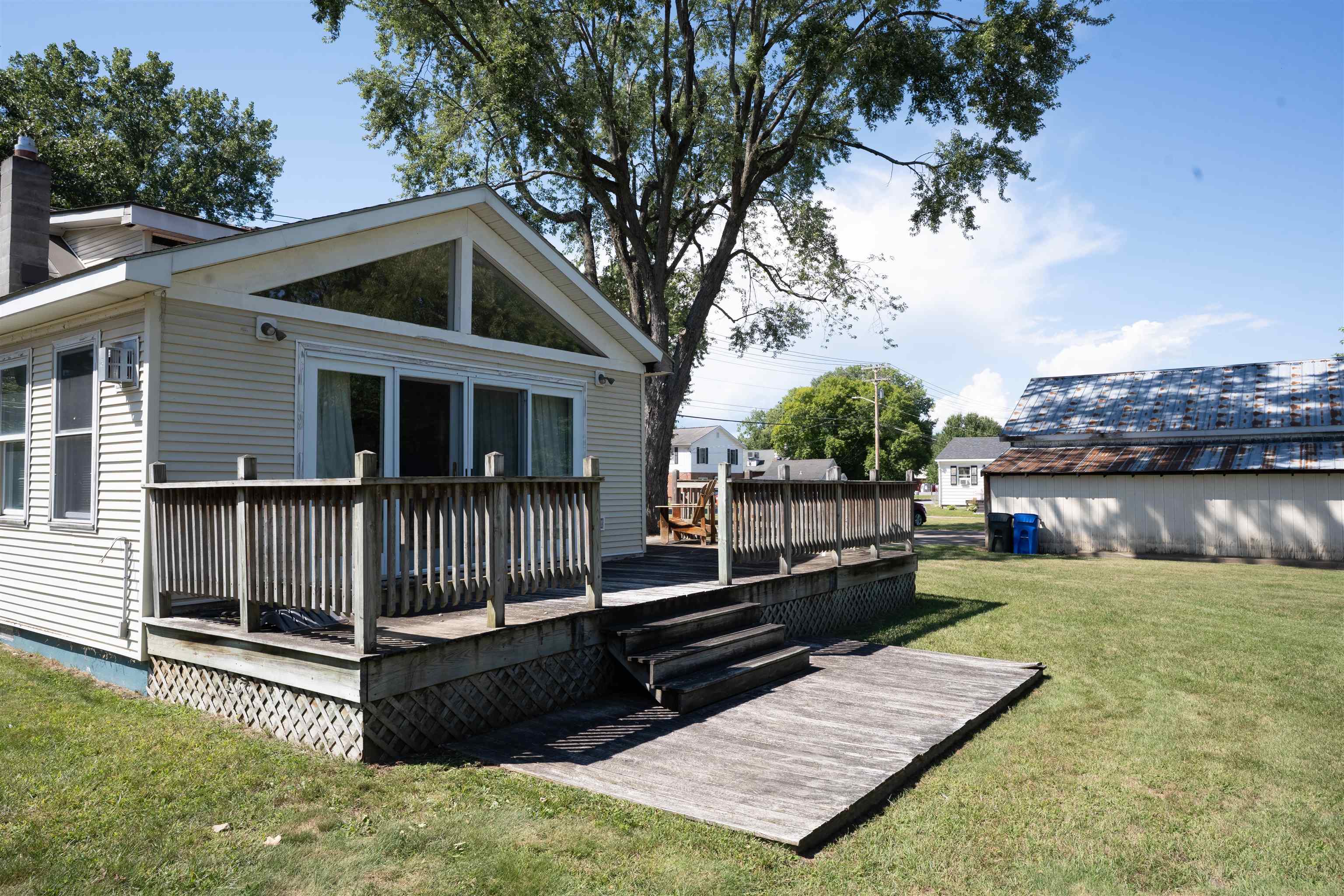 101 Macrae Road Colchester, VT 05446 - Photo 6 of 57