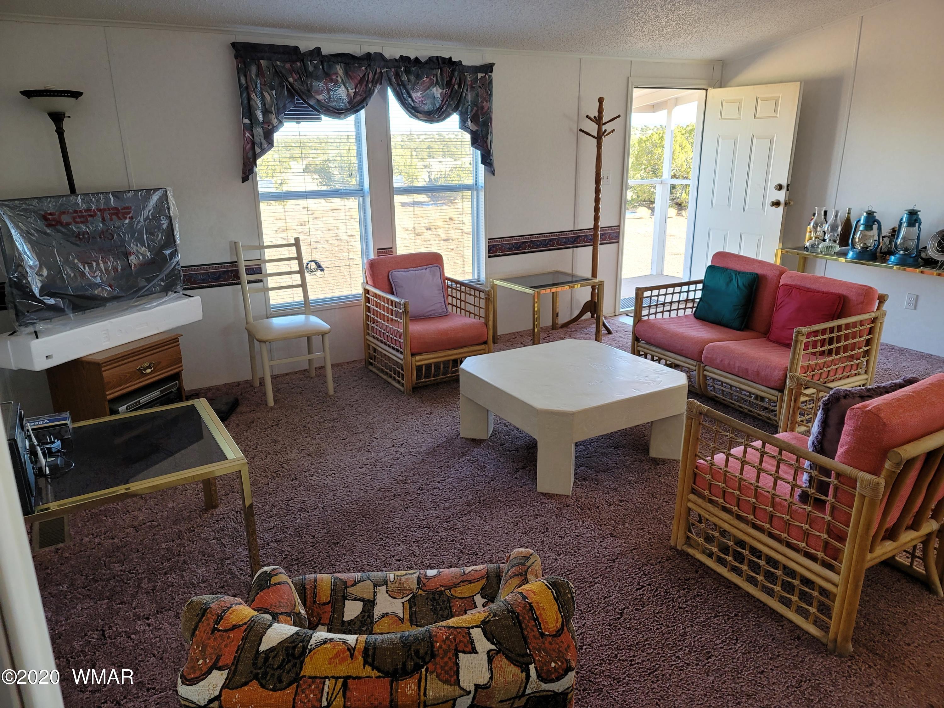 51 County Road Concho, AZ 85924 - Photo 3 of 14