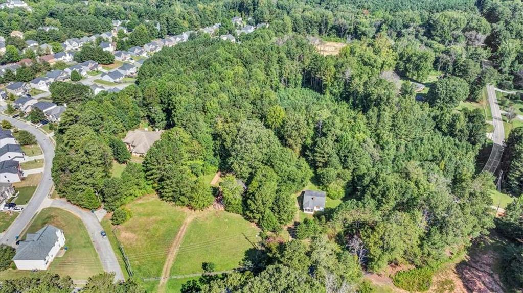 6765 Dagenhart Road Atlanta, GA 30349 - Photo 15 of 27 a view of a yard