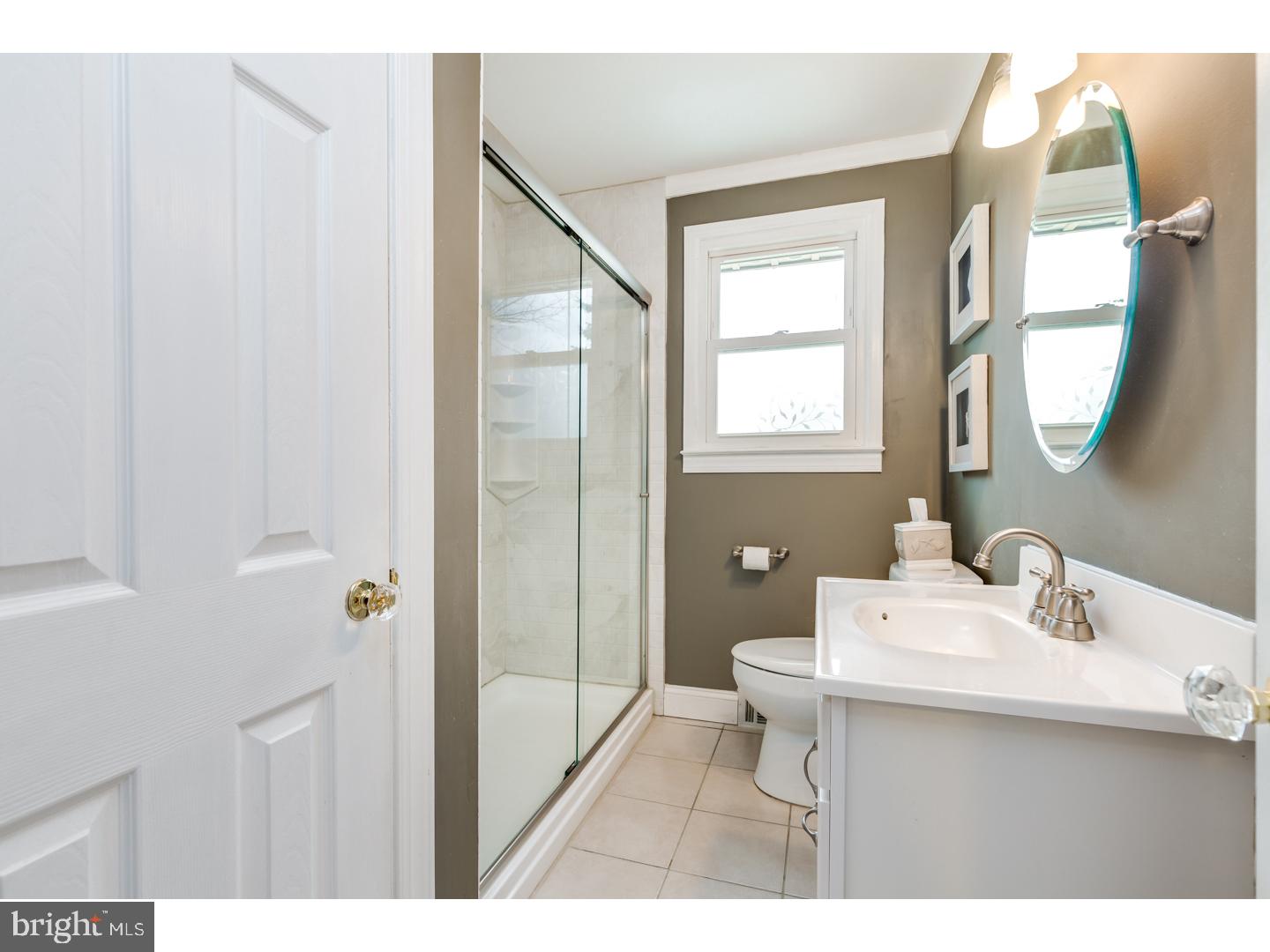 137 Valleybrook Road East Cherry Hill, NJ 08034 - Photo 16 of 25