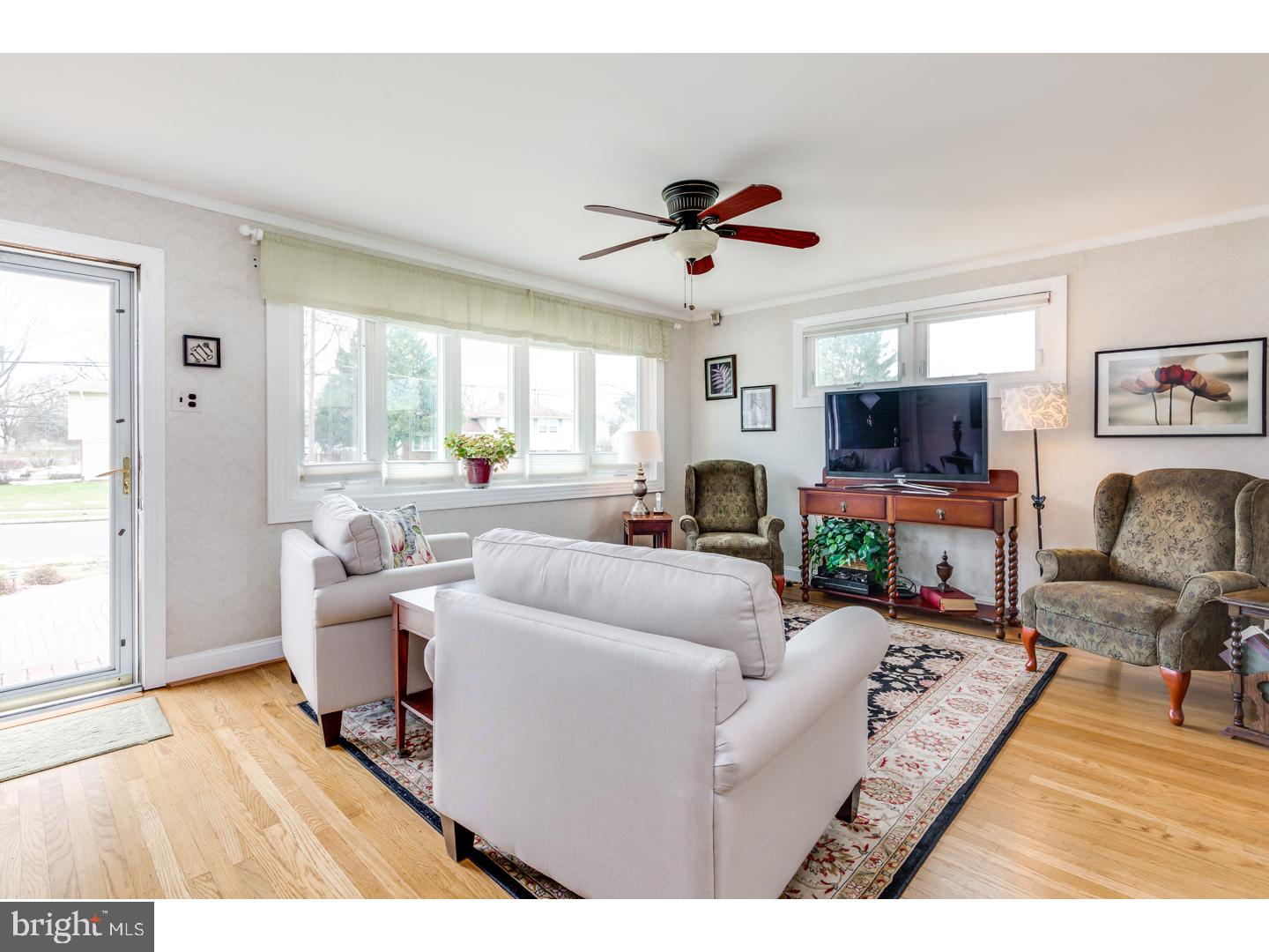 137 Valleybrook Road East Cherry Hill, NJ 08034 - Photo 5 of 25