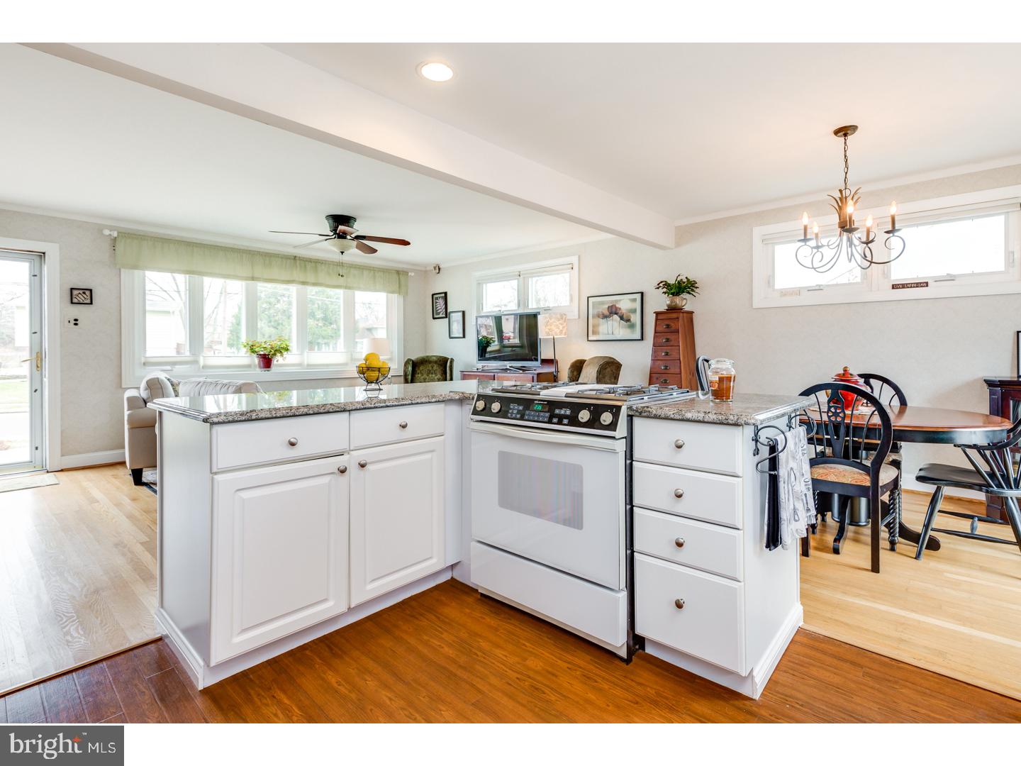 137 Valleybrook Road East Cherry Hill, NJ 08034 - Photo 9 of 25