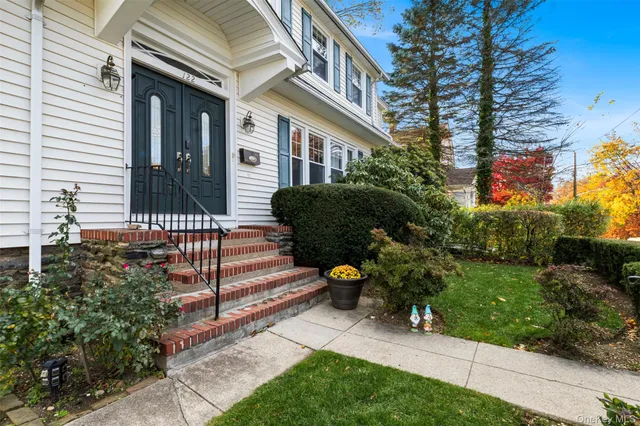 $880,000 | 122 Greenacres Avenue, White Plains, NY 10606