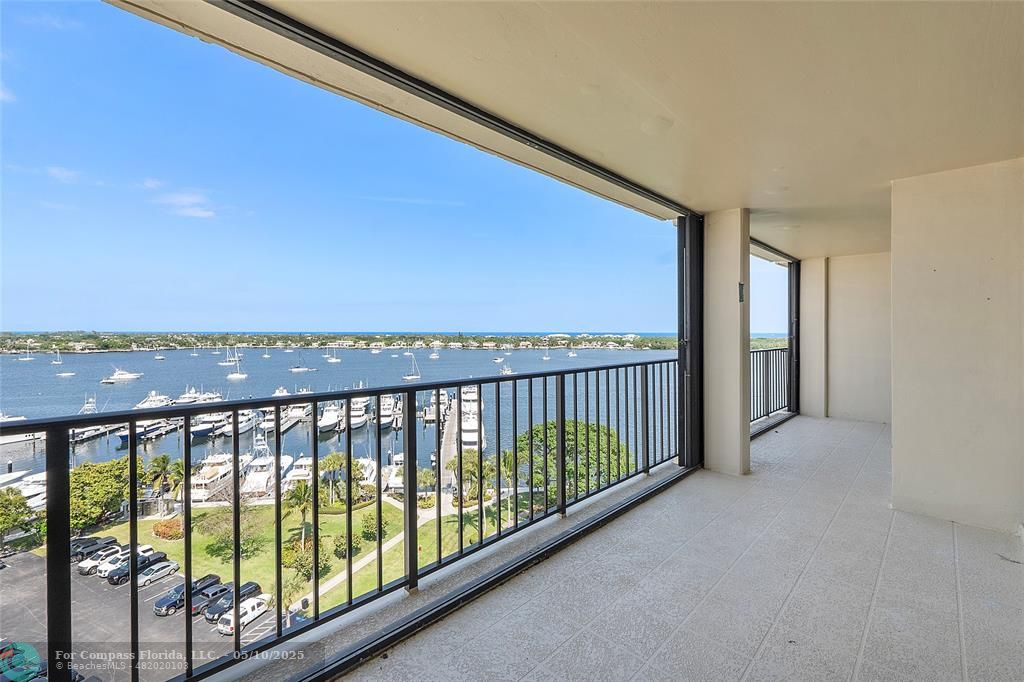 136 Lakeshore Drive, Unit T10 North Palm Beach, FL 33408 - Photo 26 of 37