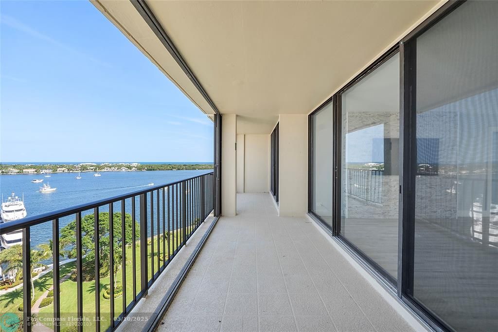 136 Lakeshore Drive, Unit T10 North Palm Beach, FL 33408 - Photo 28 of 37