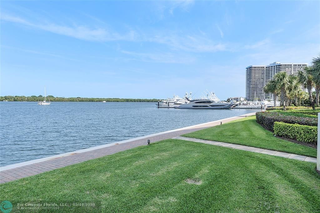 136 Lakeshore Drive, Unit T10 North Palm Beach, FL 33408 - Photo 37 of 37