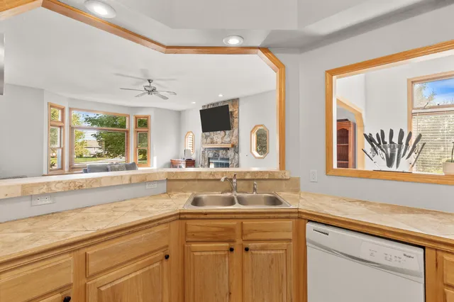 $525,000 | 1114 Heron Court, Mukwonago, WI 53149