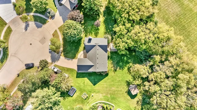 $525,000 | 1114 Heron Court, Mukwonago, WI 53149