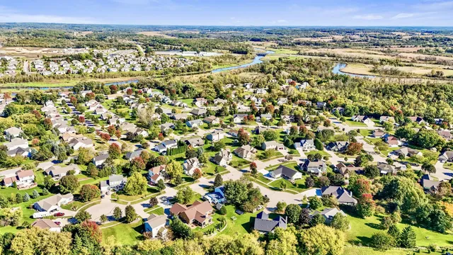 $525,000 | 1114 Heron Court, Mukwonago, WI 53149