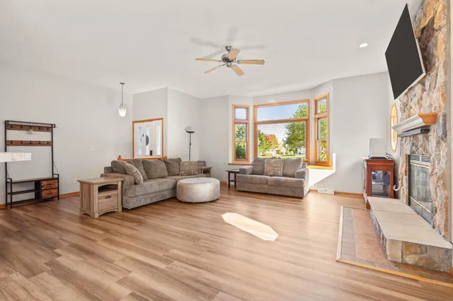 $525,000 | 1114 Heron Court, Mukwonago, WI 53149