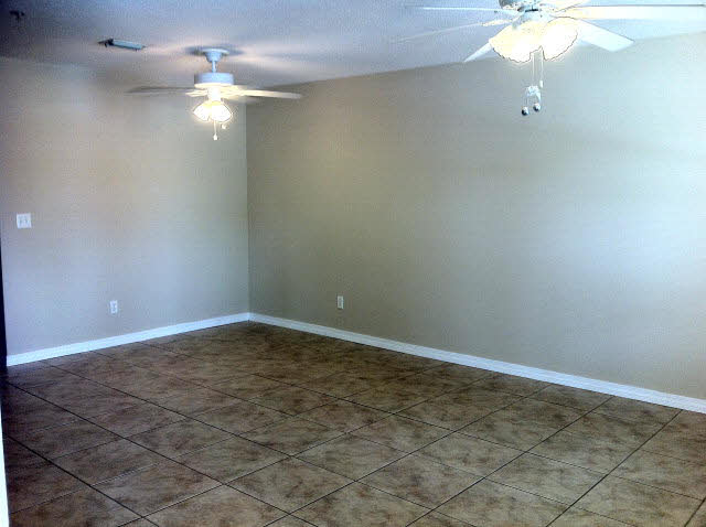 410 West Azalea Avenue, Unit 3 Foley, AL 36535 - Photo 4 of 8