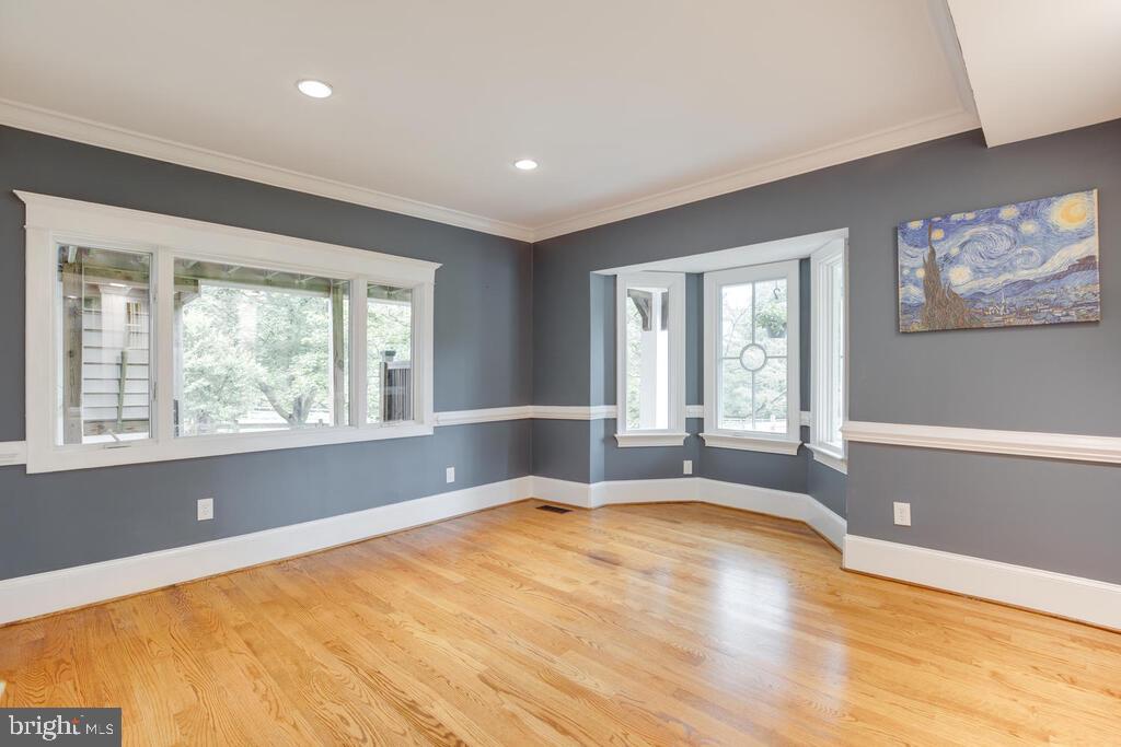 14498 Triadelphia Mill Road Dayton, MD 21036 - Photo 23 of 97 Main Floor bedroom