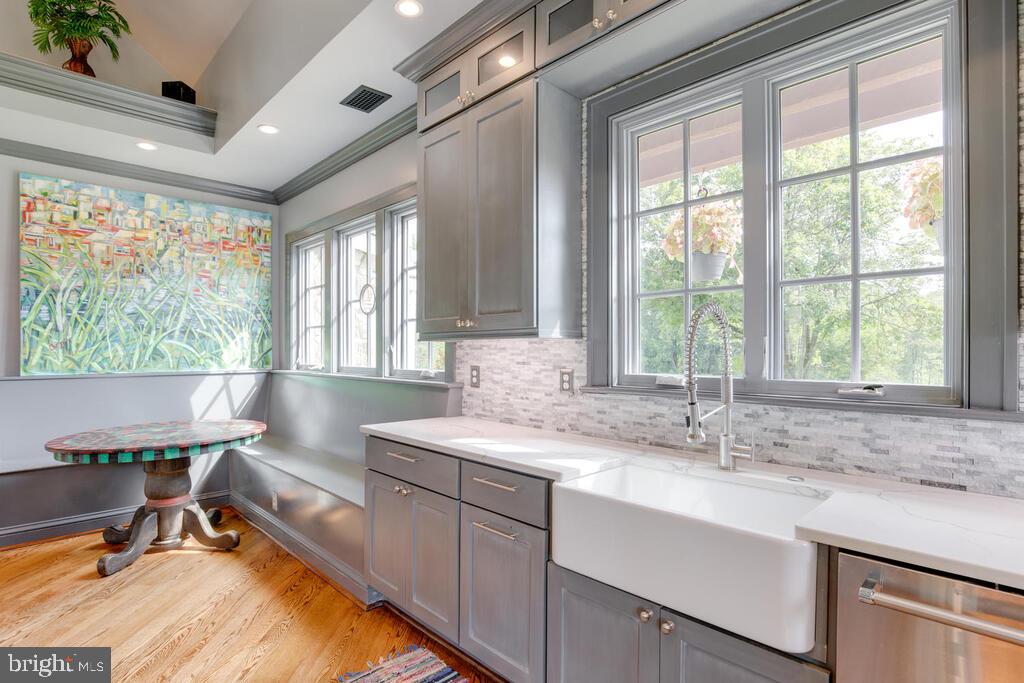 14498 Triadelphia Mill Road Dayton, MD 21036 - Photo 5 of 97 Main Kitchen