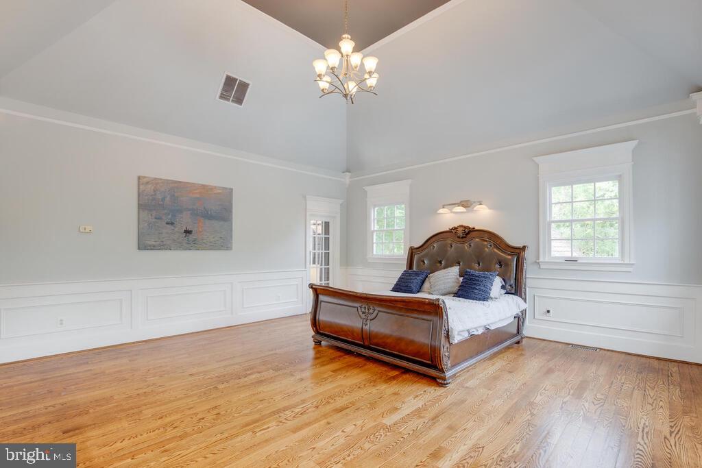 14498 Triadelphia Mill Road Dayton, MD 21036 - Photo 43 of 97 Primary Bedroom