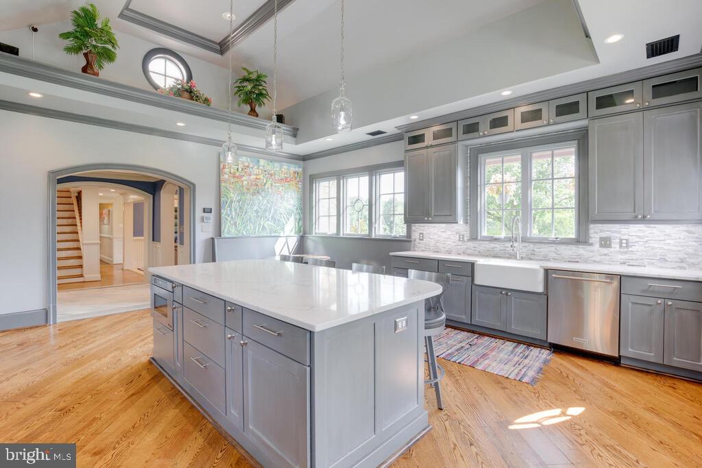 14498 Triadelphia Mill Road Dayton, MD 21036 - Photo 6 of 97 Main Kitchen