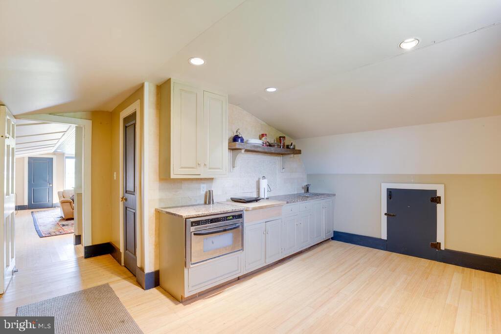 14498 Triadelphia Mill Road Dayton, MD 21036 - Photo 60 of 97 second floor outbuilding kitchenette