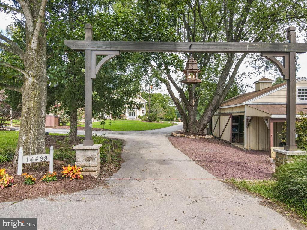 14498 Triadelphia Mill Road Dayton, MD 21036 - Photo 75 of 97 entrance to the homestead from road
