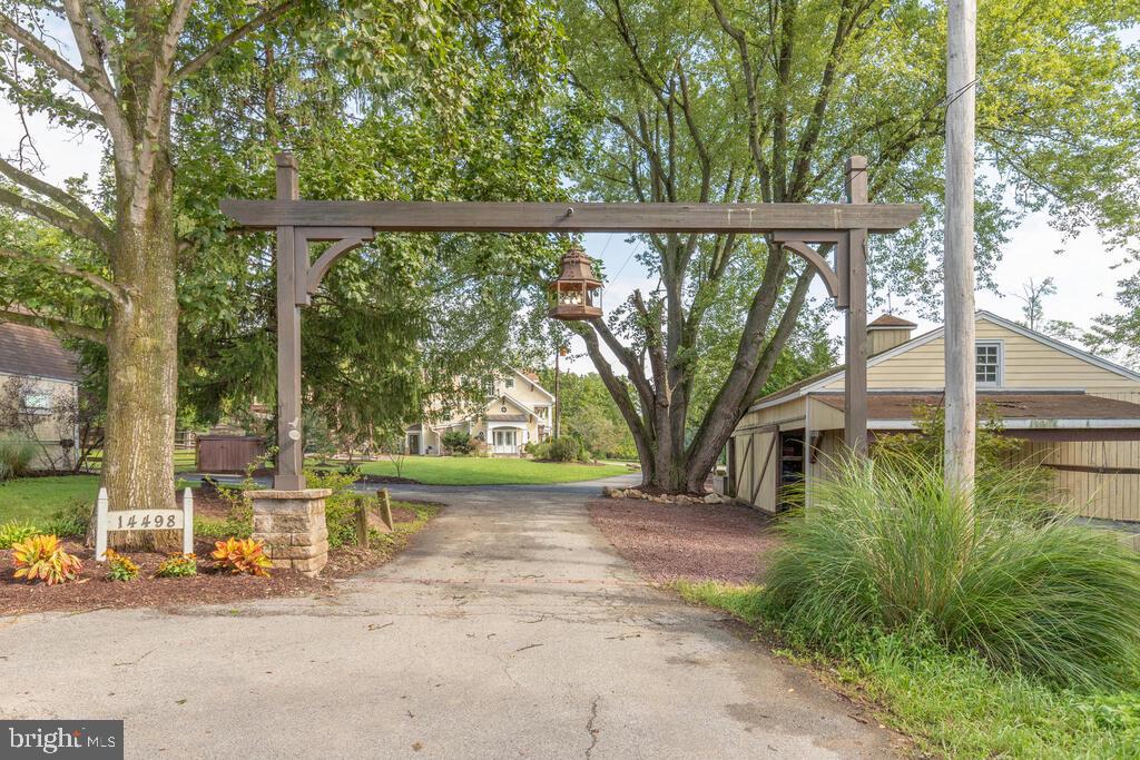 14498 Triadelphia Mill Road Dayton, MD 21036 - Photo 76 of 97 view from homestead to private shared road
