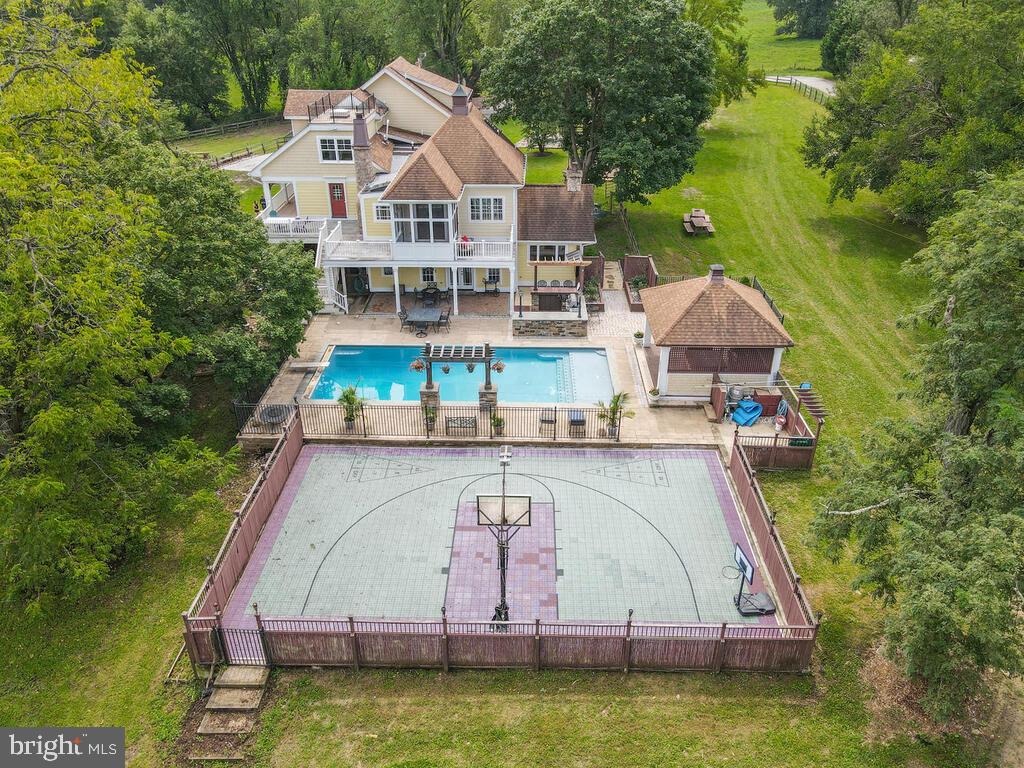 14498 Triadelphia Mill Road Dayton, MD 21036 - Photo 88 of 97 Everything you need