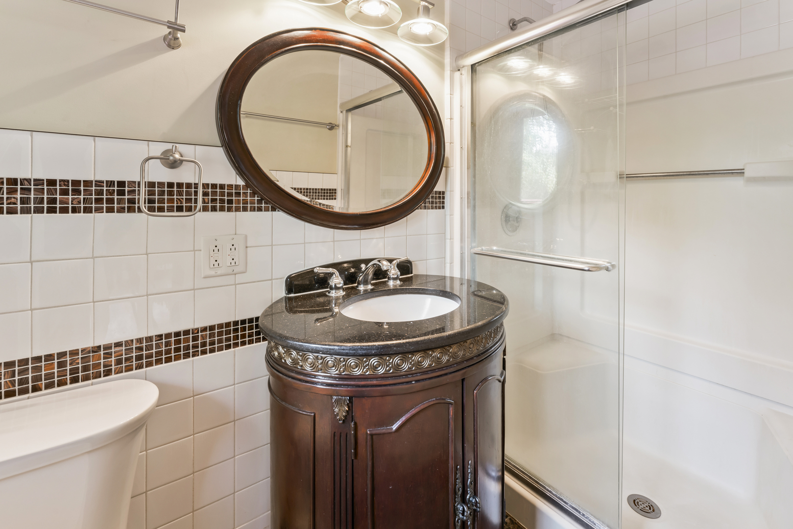 2226 Shannondale Drive Green Oaks, IL 60048 - Photo 21 of 37