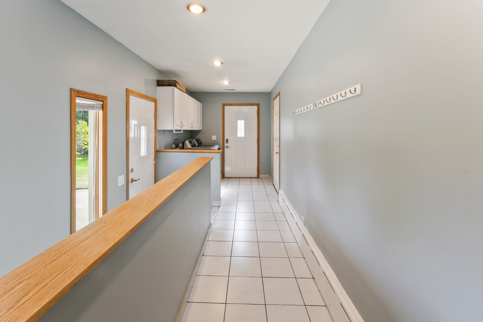 2226 Shannondale Drive Green Oaks, IL 60048 - Photo 22 of 37