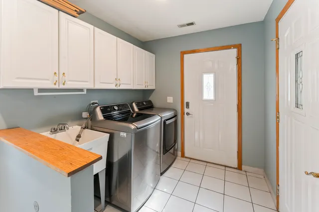 $4,400 | 2226 Shannondale Drive, Green Oaks, IL 60048