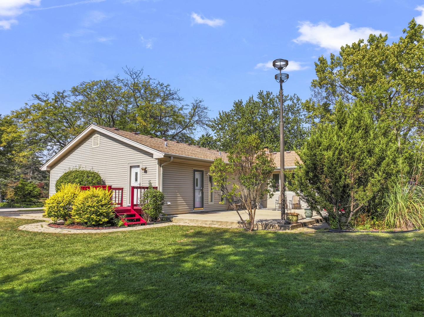 2226 Shannondale Drive Green Oaks, IL 60048 - Photo 31 of 37