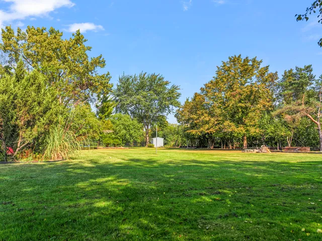 $4,400 | 2226 Shannondale Drive, Green Oaks, IL 60048