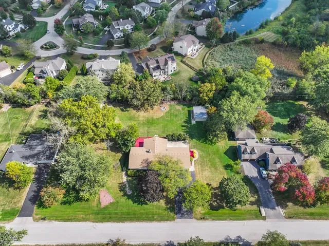 $4,400 | 2226 Shannondale Drive, Green Oaks, IL 60048