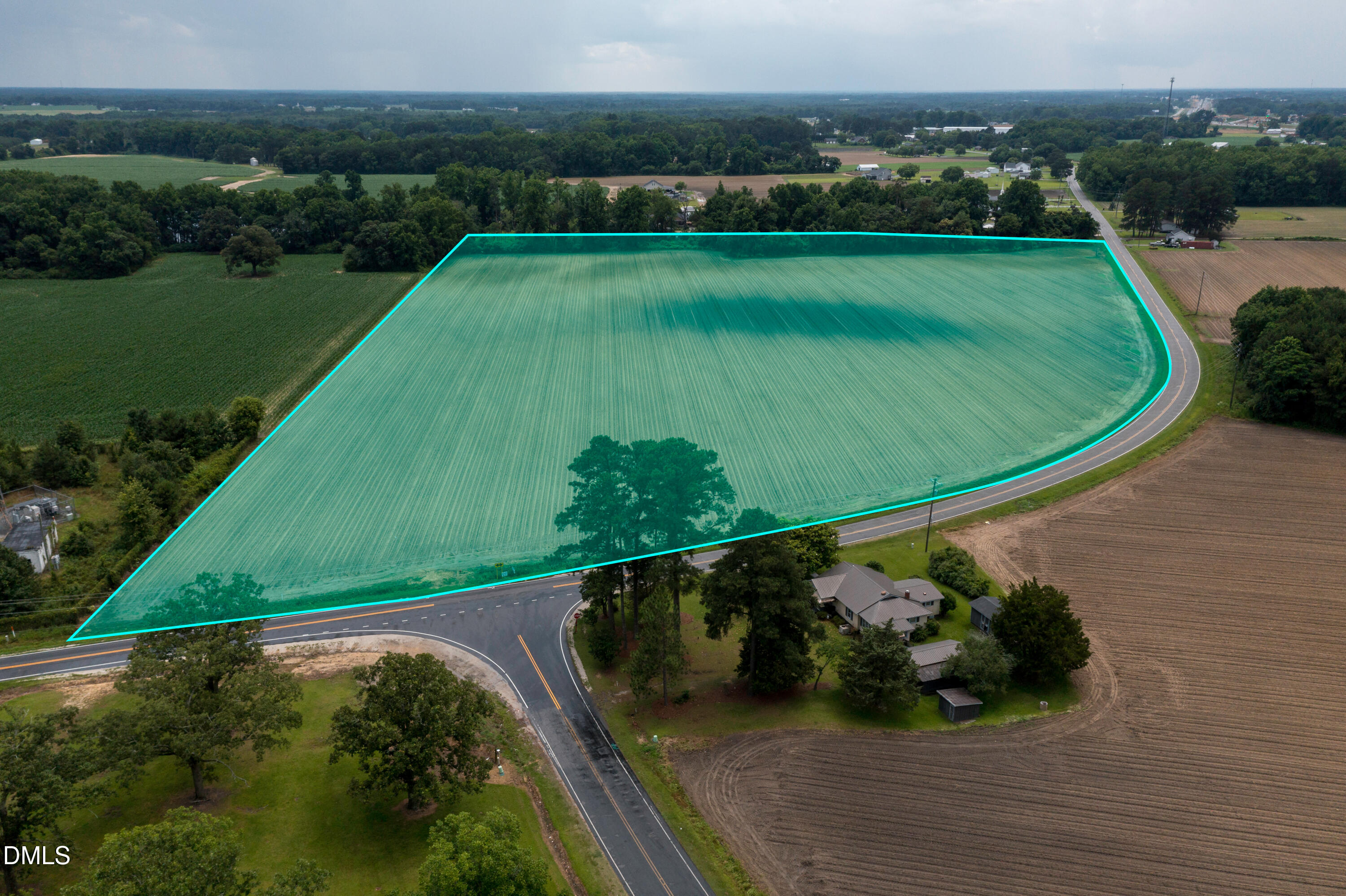 2390 Jonesboro Road Dunn, NC 28334 - Photo 2 of 6 DJI_0525_Parcel_Lines