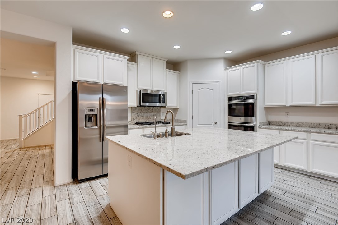 6232 Andover Wood Road Las Vegas, NV 89113 - Photo 9 of 50