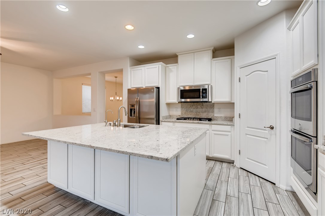 6232 Andover Wood Road Las Vegas, NV 89113 - Photo 10 of 50