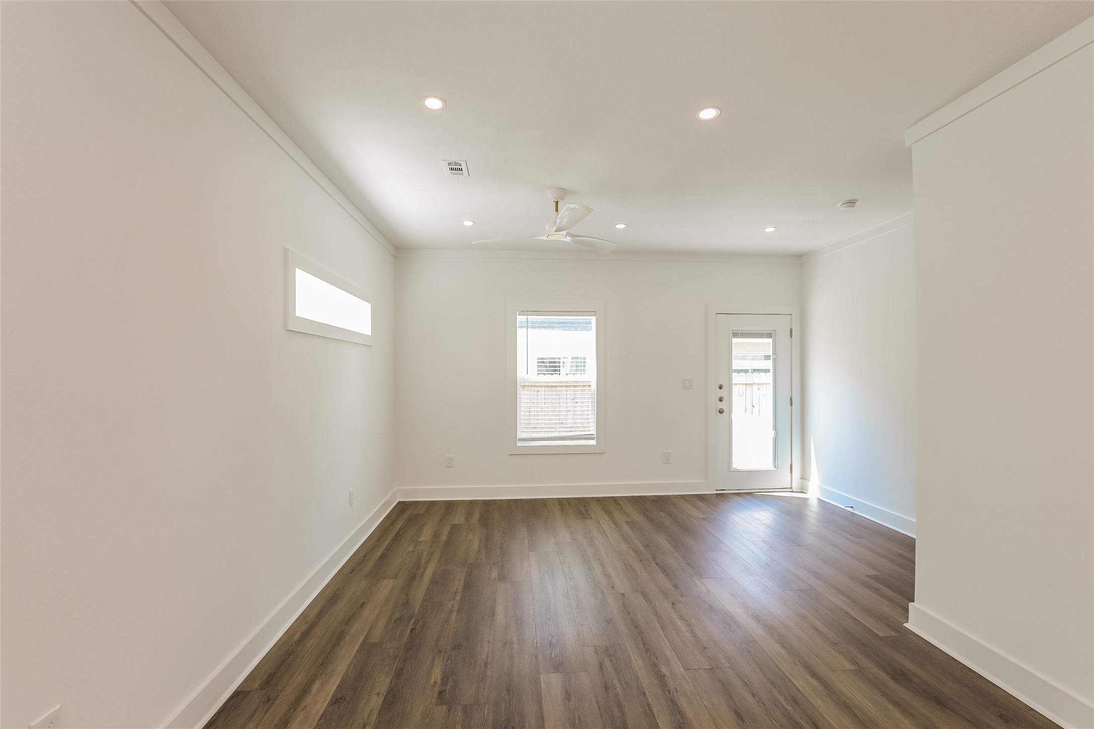 4712 Rawley Street, Unit B Houston, TX 77020 - Photo 5 of 17