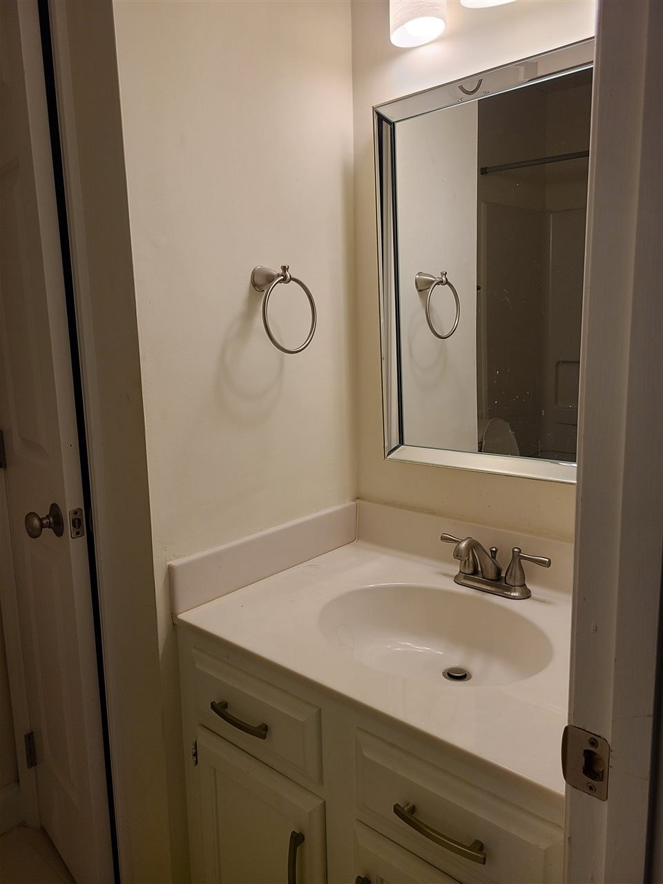 6726 Queen Annes Drive Raleigh, NC 27613 - Photo 20 of 22 Photo 20