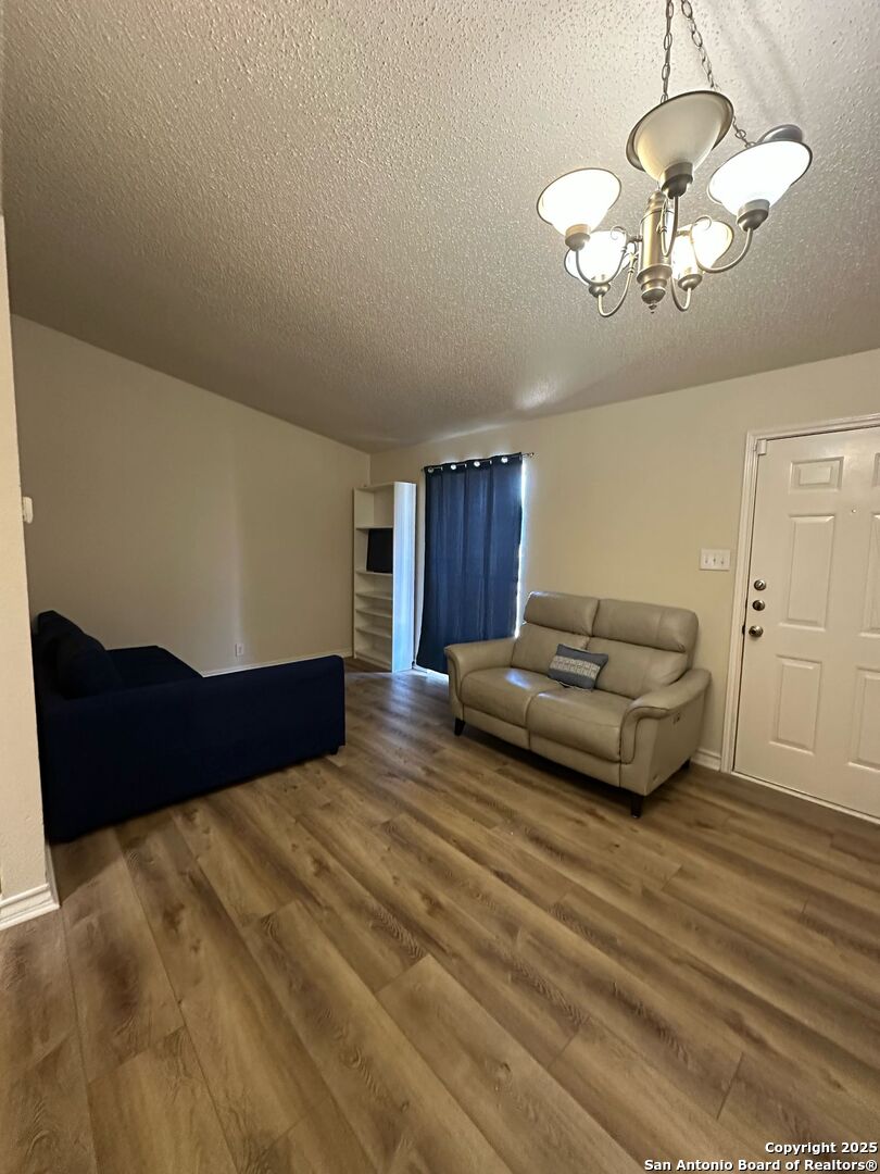 4949 Hamilton Wolfe Road, Unit 8201 San Antonio, TX 78229 - Photo 4 of 16