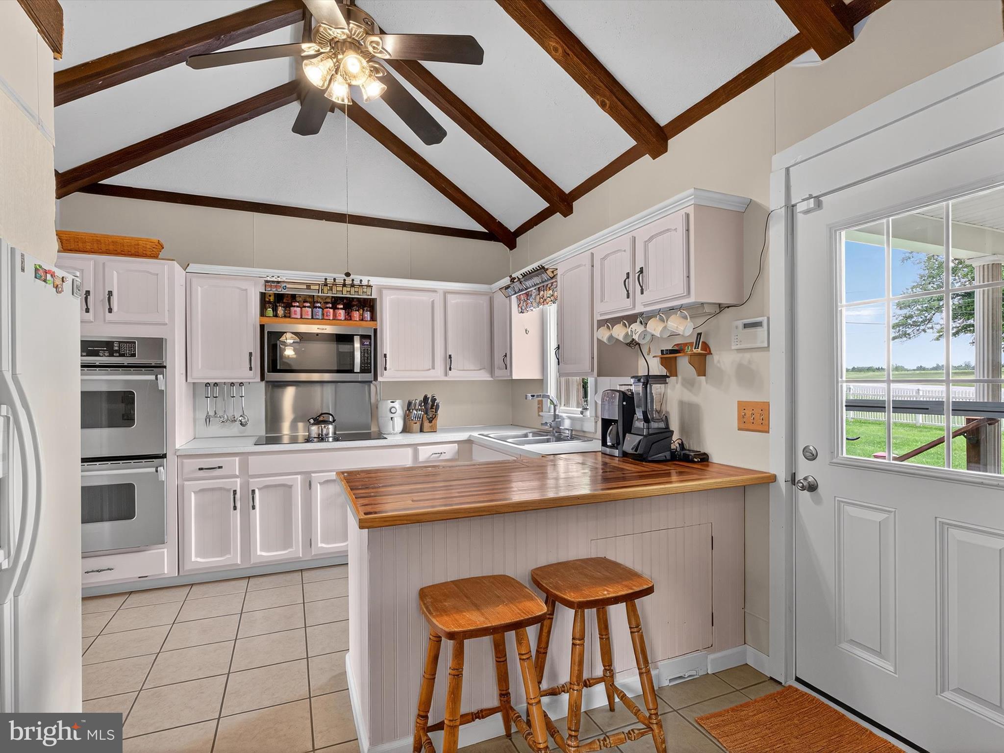 1419 Lebanon Road Manheim, PA 17545 - Photo 13 of 60 Kitchen