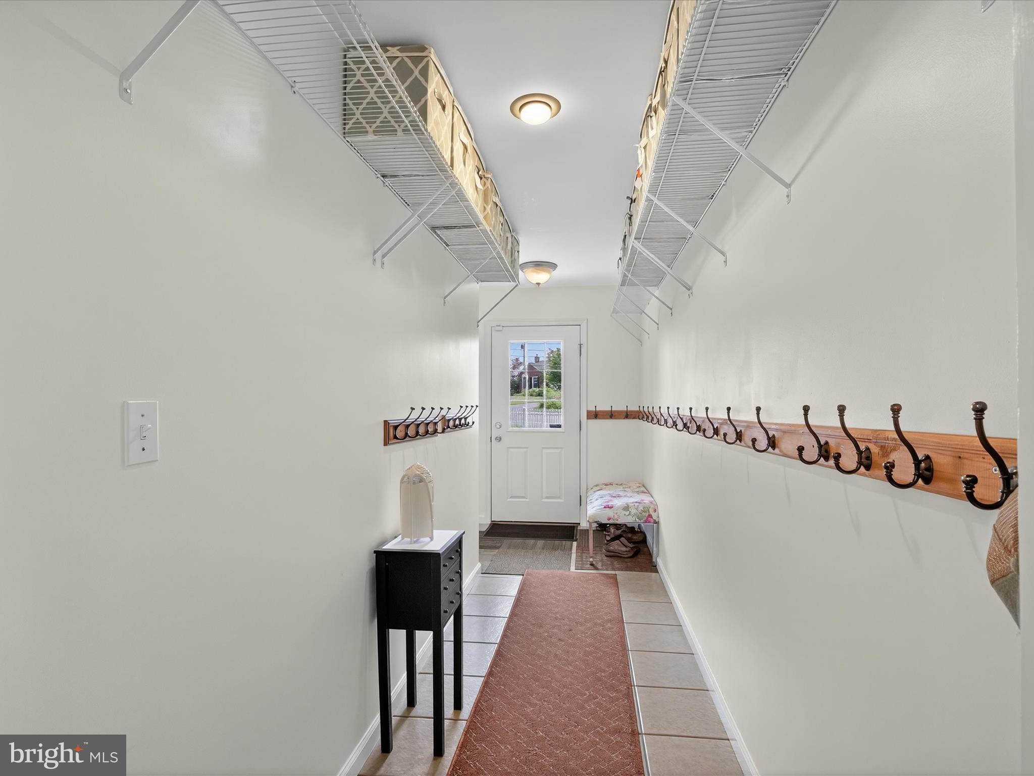 1419 Lebanon Road Manheim, PA 17545 - Photo 3 of 60 Entry Room