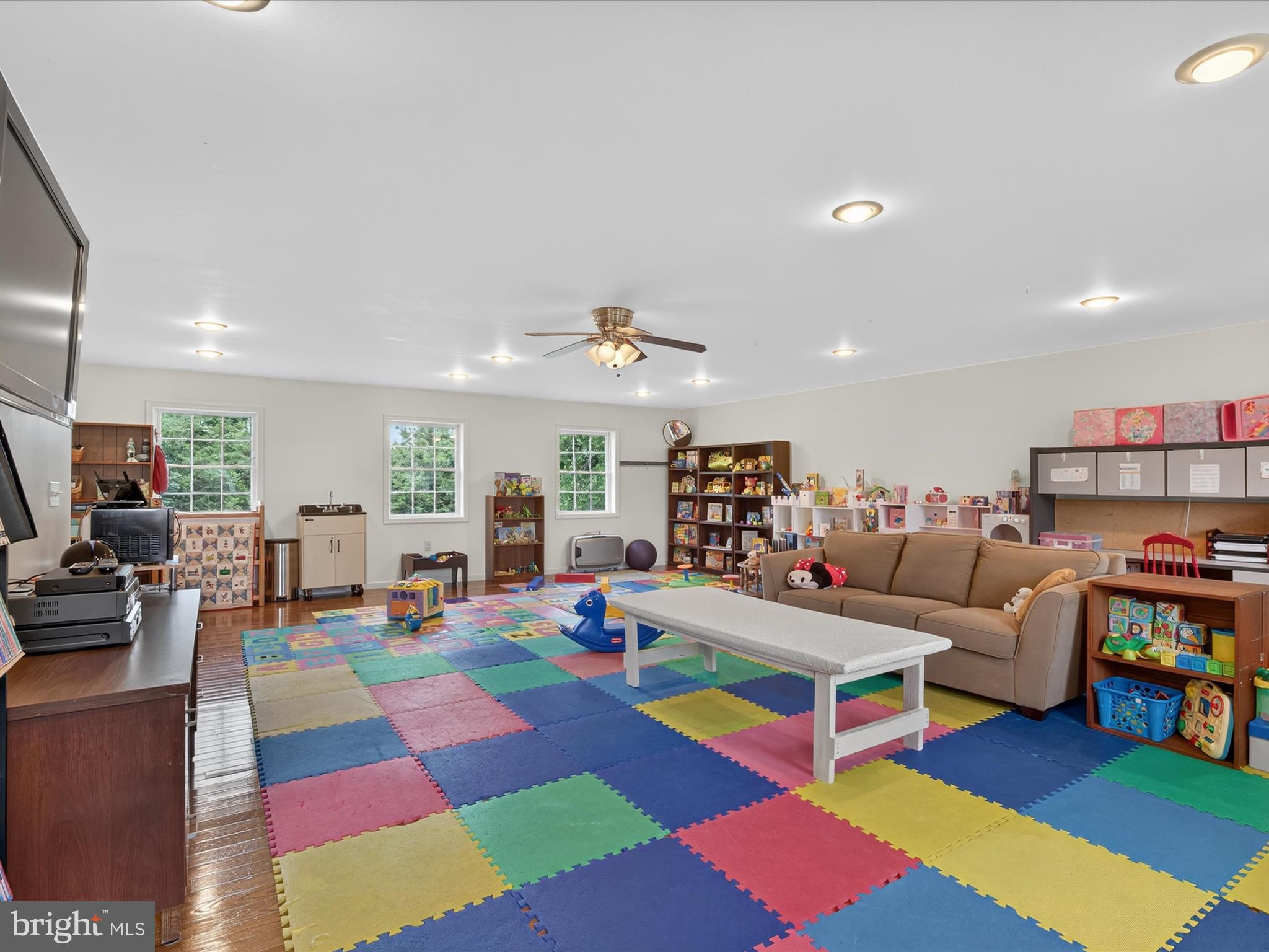 1419 Lebanon Road Manheim, PA 17545 - Photo 6 of 60 Great Room