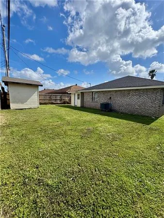 $1,750 | 1625 Williamsburg Drive, Laplace, LA 70068