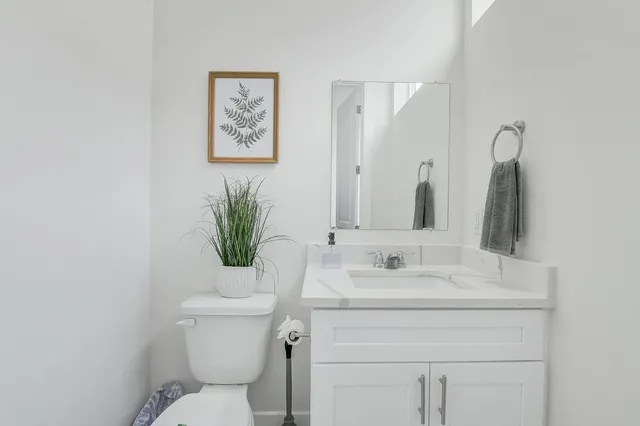 $2,800 | 6713 St Augustine Street, Houston, TX 77021