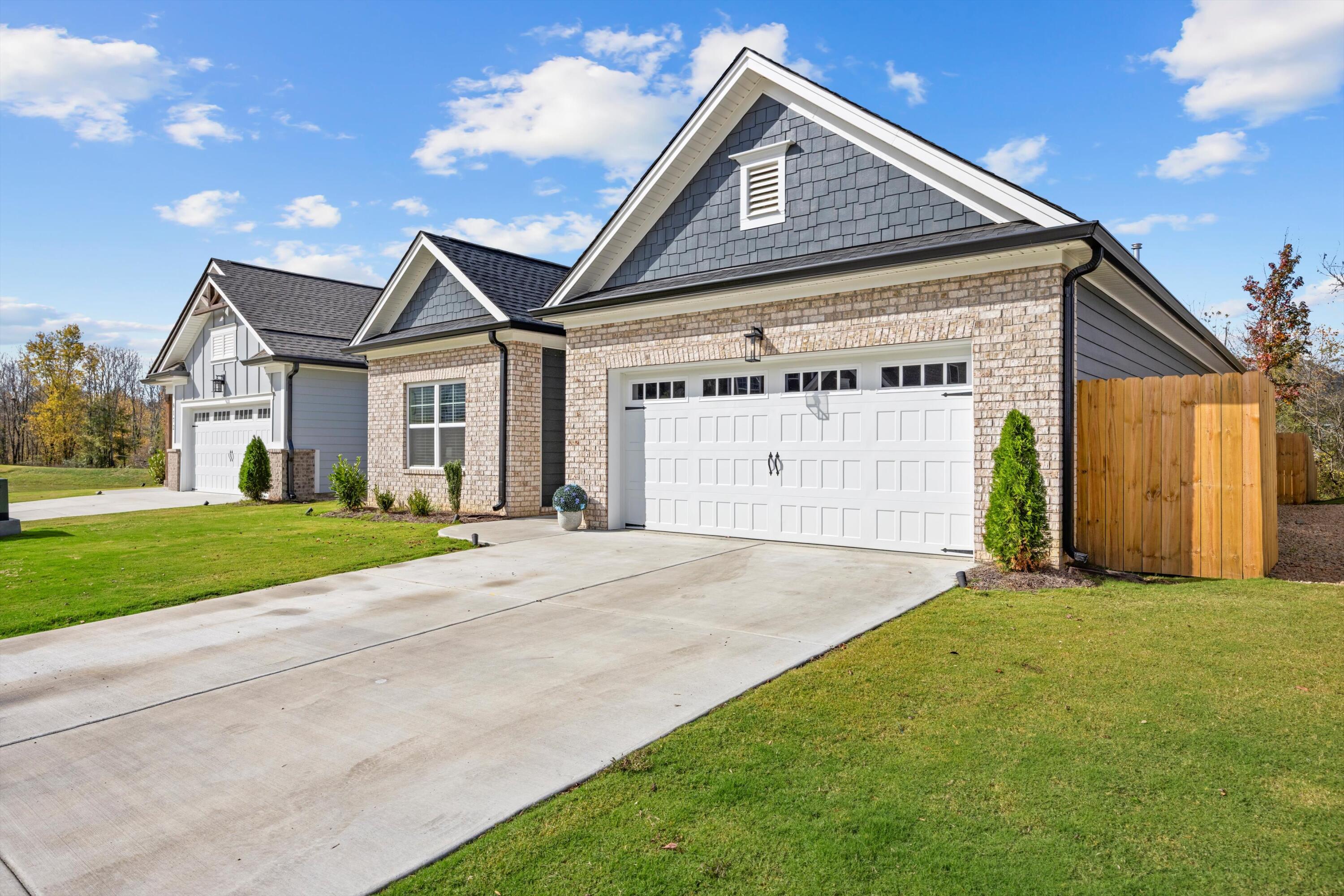 8164 Pennant Place Chattanooga, TN 37421 - Photo 3 of 44 08-090A1229